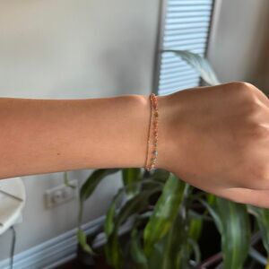 Anthropologie Women Gold Tone Dainty Double‎ Strand Colorful Beaded Bracelet